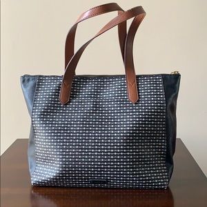 Fossil purse, lots of pockets